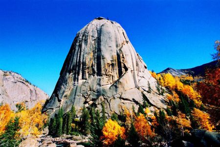 行色北疆：賽里木湖、喀納斯、禾木、可可托海8日  